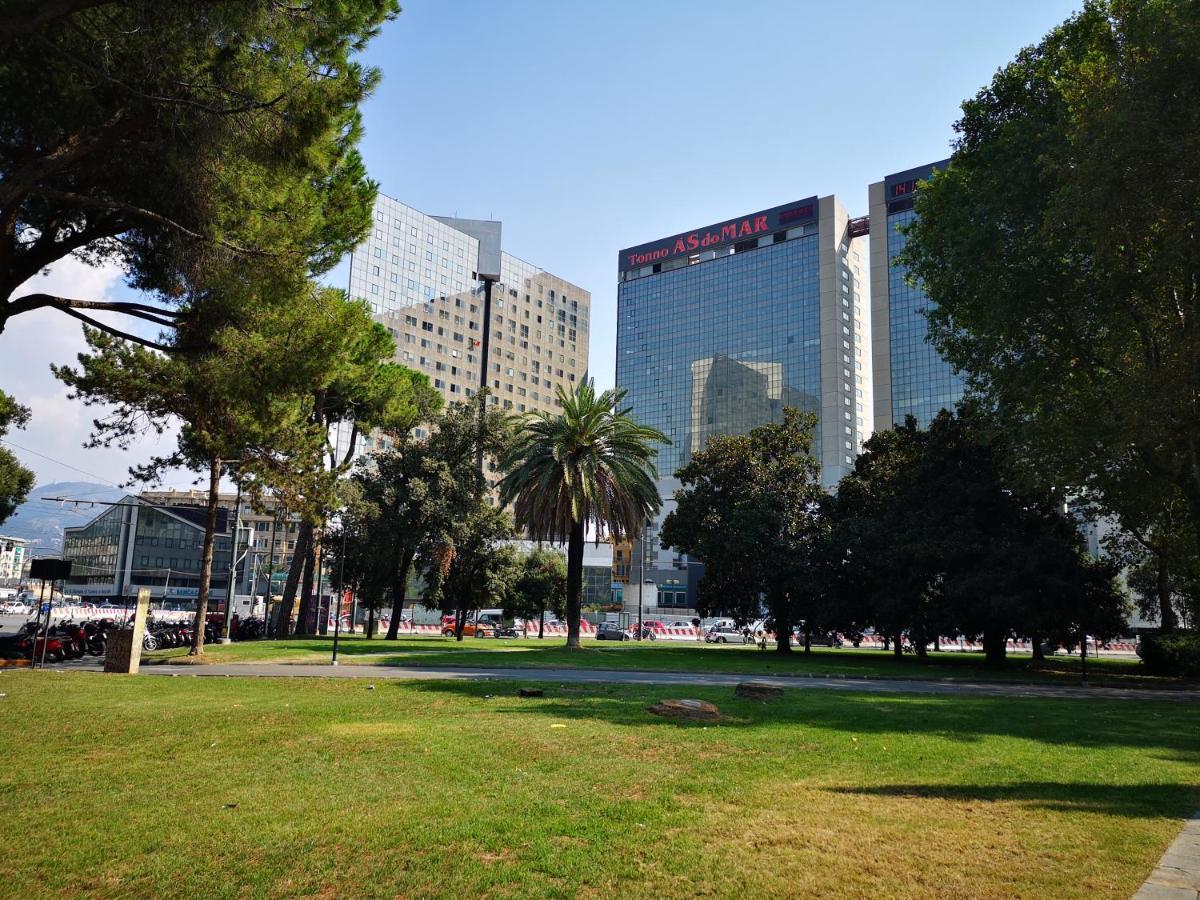 Suite Lambruschini Central With Top City View - Free Covered Parking Genoa Exterior photo